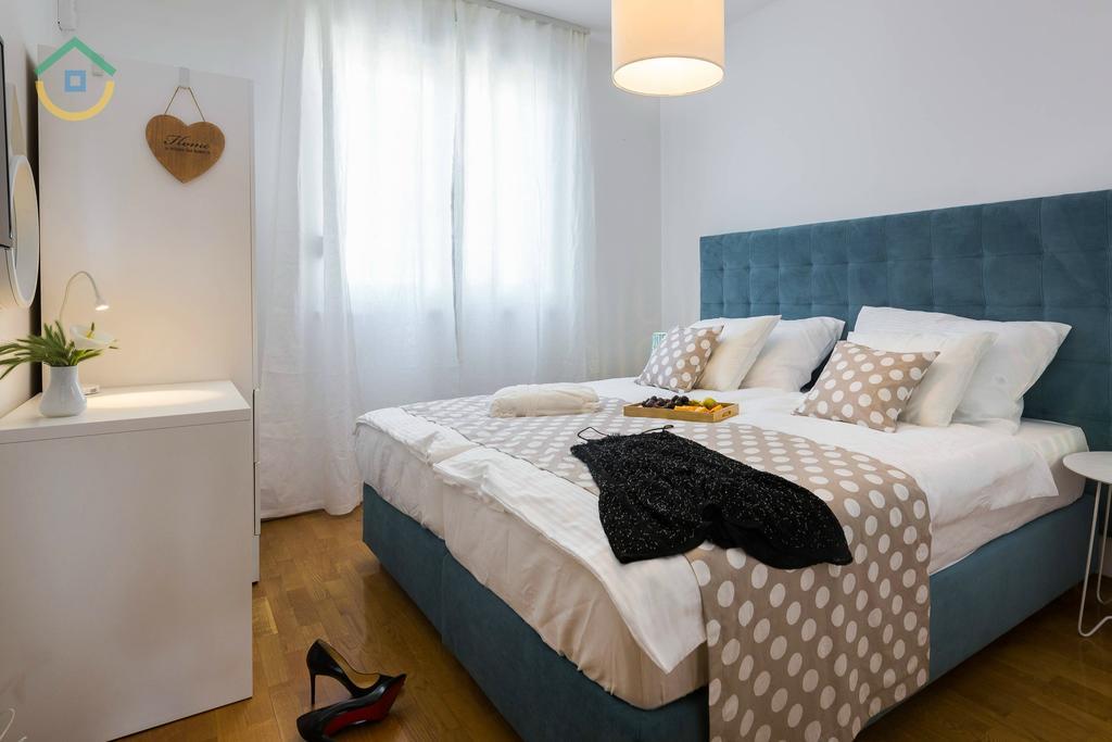 Sun Spalato Views Stari Apartment Luaran gambar